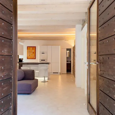 Ca Luigia In Montorfano Apartment
